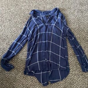 Jessica Simpson blue button down shirt